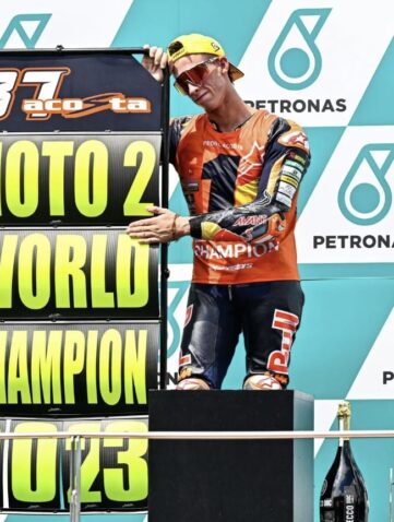 Pedro Acosta est devenu champion du monde Moto2